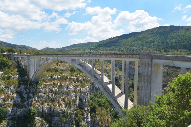 Artuby bridge renowned for bungee jumping