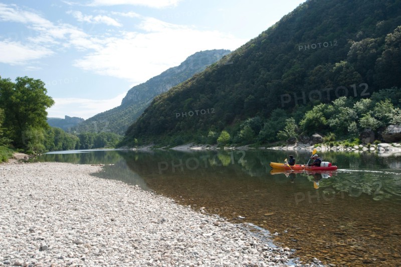 France, Ardeche river, Gorges de l'Ardeche, canoe