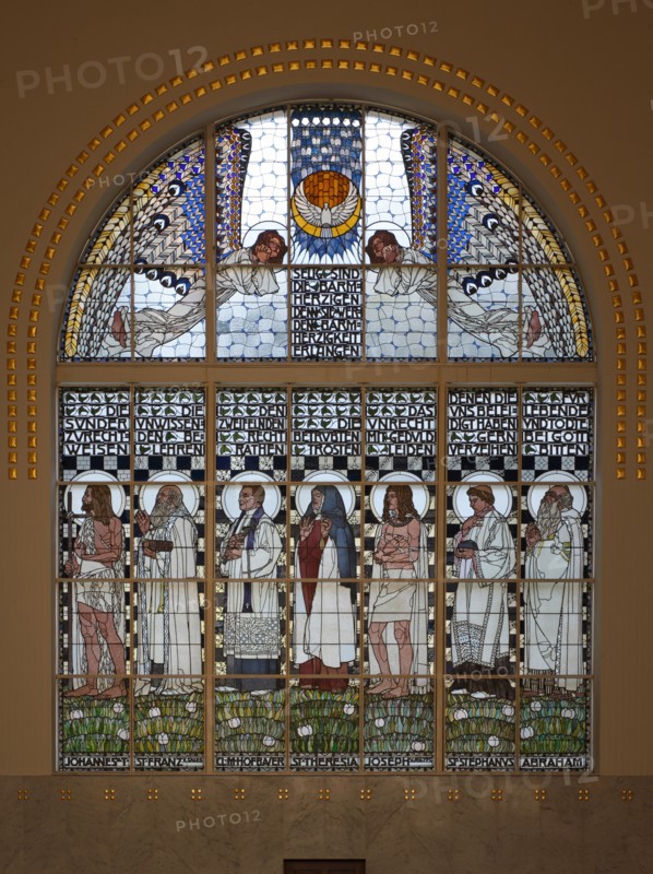 Wien,, Kirche am Steinhof, 1905-1907 von Otto Wagner erbaut, Ostfenster von Kolo Moser