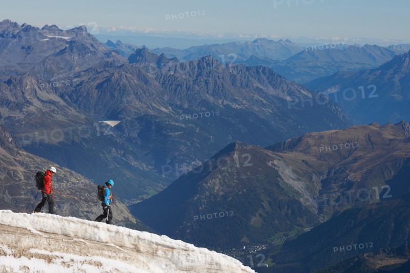 Mountaineers on mountain, Chamonix, Haute Savoie, France