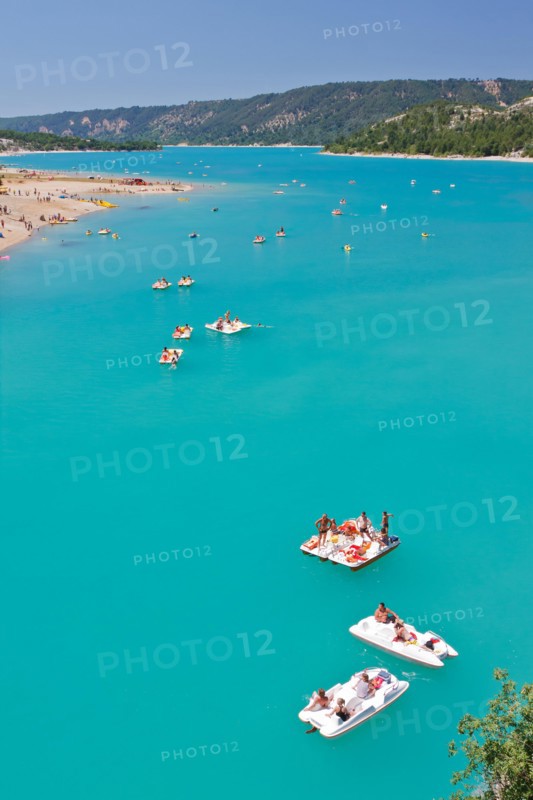 Pedalo on the lake st croix du verdon