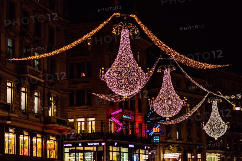 Most emblematic Christmas lights of Vienna are the grand chandeliers that hang over Graben street.