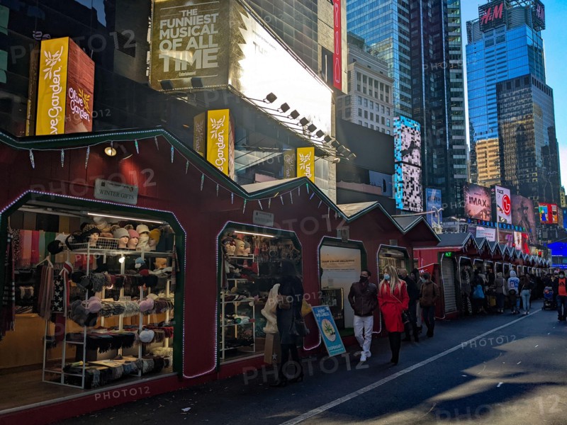 December 12, 2021, New York City, New York, United States: Holiday market stalls are being built at Times Square in New York City during the holiday season (Credit Image: © Ryan Rahman/Pacific Press via ZUMA Press Wire)