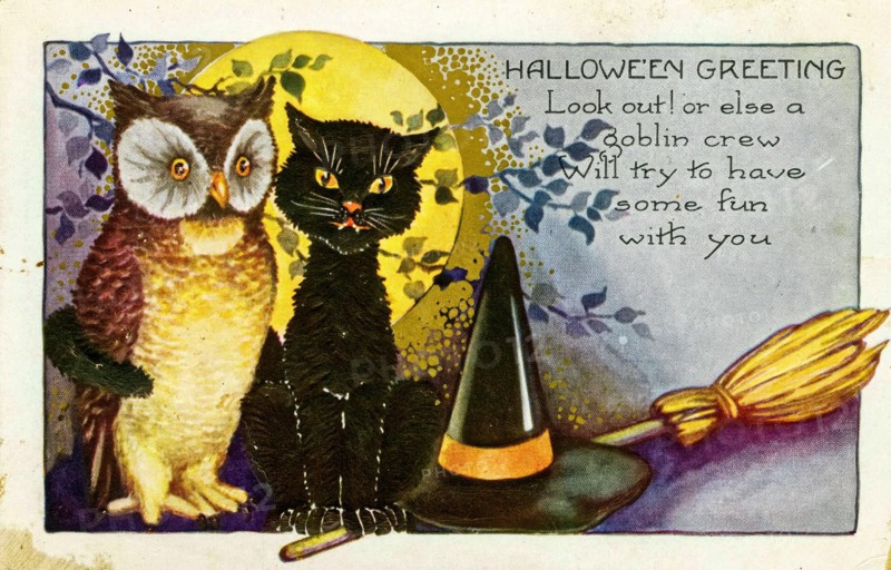 Vintage Halloween Greetings card