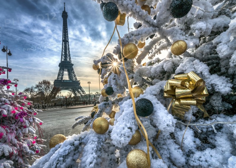 Christmas time in Paris