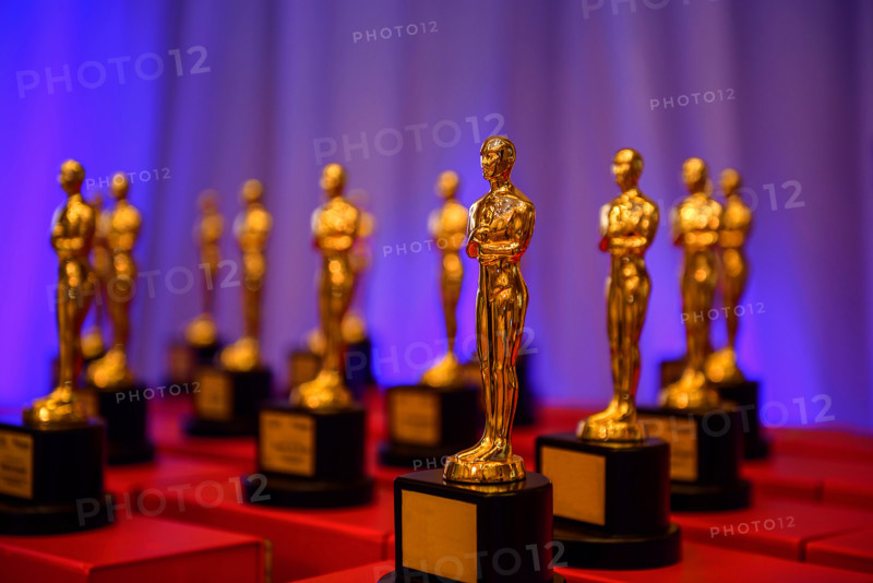 Group of Elegant Golden Prizes