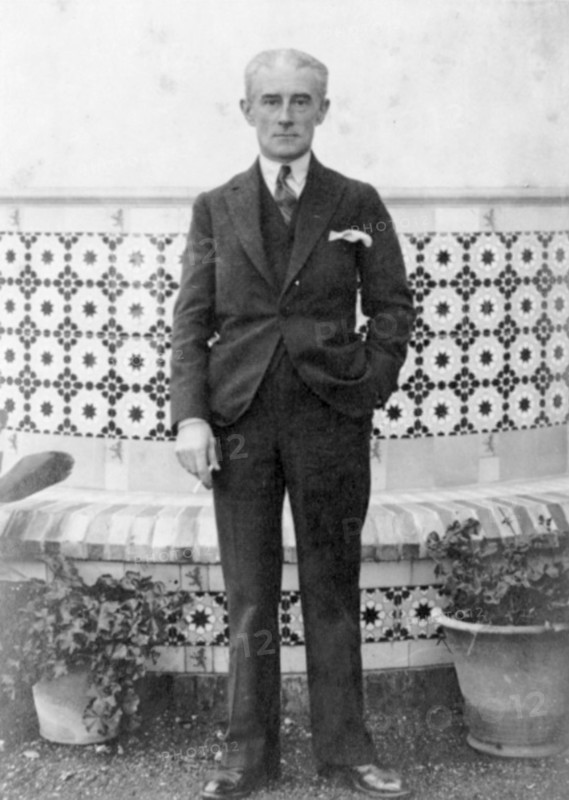 . Français : Le compositeur français Maurice Ravel à Malaga en novembre 1928 English: French composer Maurice Ravel in Malaga in November, 1928 . 15 November 1928. Unknown 512 Ravel Malaga 1928