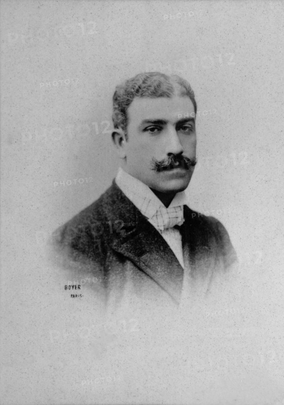 Portrait of Lucien Guitry ( 1860 - 1925 ) french artist  -  photography by  Jacques Boyer