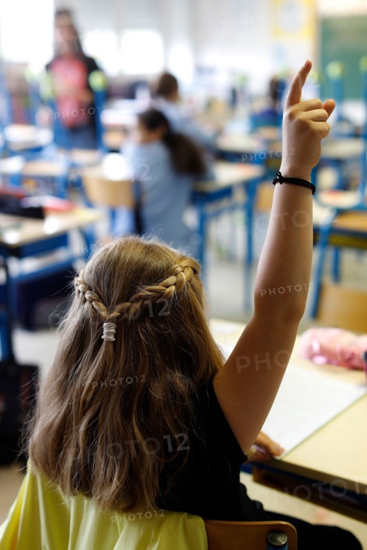 Primary school after lockdown in montrouge, france