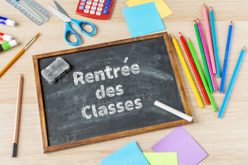 School slate with inscription "Rentrée des classes" in French