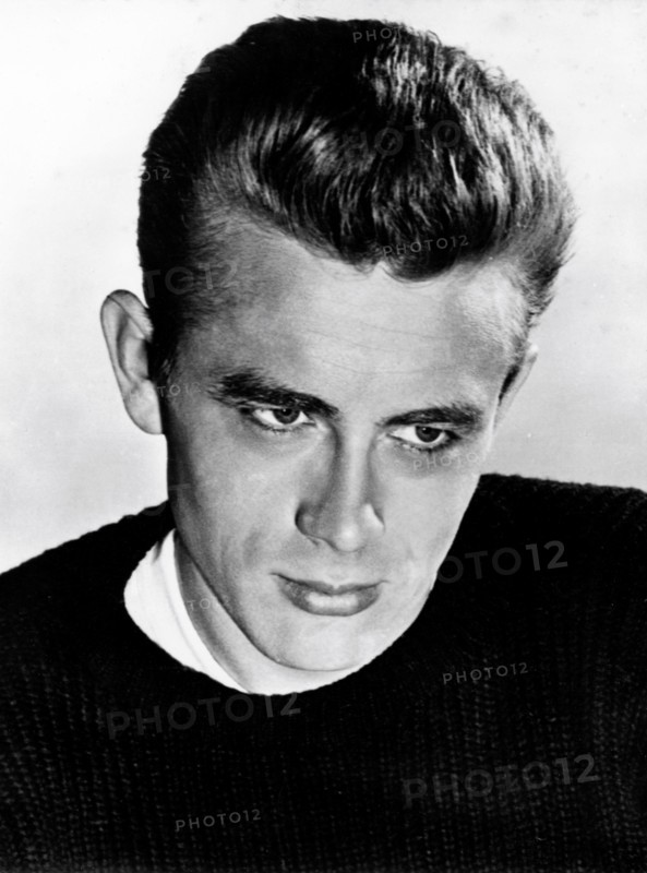 JAMES DEAN 1955 Portrait publicity for Warner Bros.