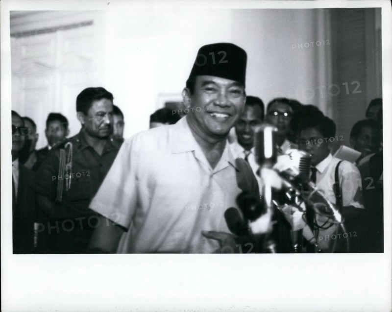 Feb. 24, 2012 - President Sukarno at Istana Palace, Djakarta, Indonesia Oct. 14, 1965 announces appointment of maj Gen Suharto as Army Chief of Staff. Suharto replaces Lt Gen Achmad Yani, who was killed by communists during aborted coup of Oct. 1.