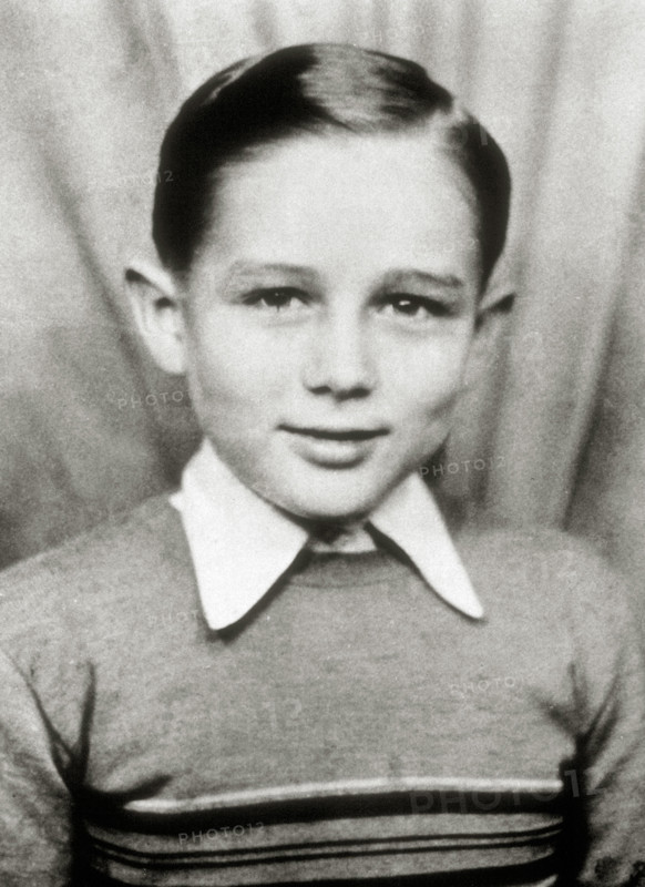 An 8 year old James Dean, 1939 File Reference # 33371 492THA