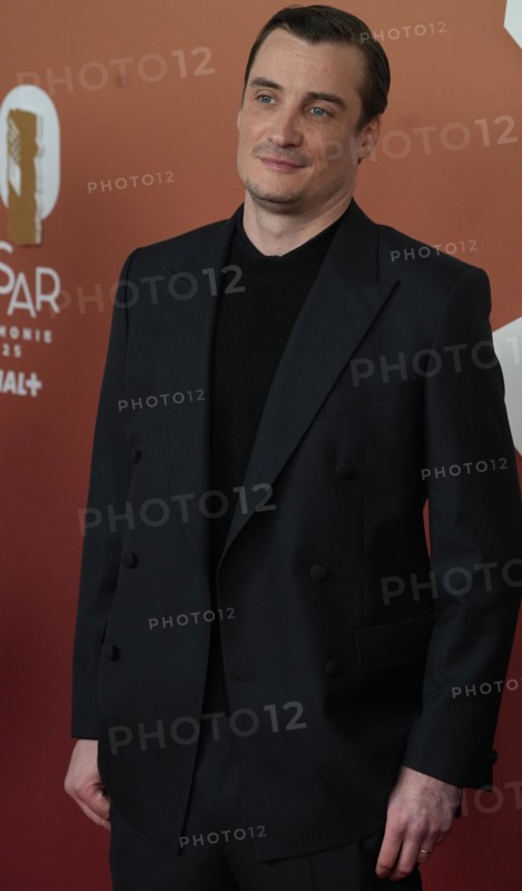 Pierre Lottin arrives at the 50h Cesar Film Awards Ceremony at L'Olympia on February 28 2025 in Paris, France. - Photo Laurent Lairys / MAXPPP