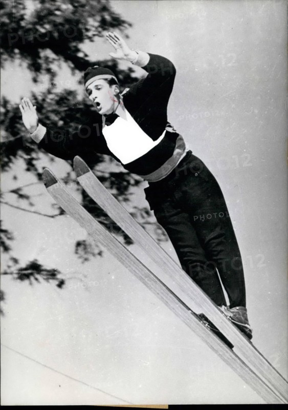 Feb. 02, 1960 - Recknagel puts up a new record onthe ski jump of Squaw Valley. During the training for the Olympic Games in Squaw Valley, German skier Helmut Recknagel, East Germany, put up a new record on the ski jump at the Peak Papoose with a jump over 94 m. The old record was 88,5 m. With that he made himself favourit for the Gold Medal. OPS: Helmut Recknagel during one of his masterly jumps.