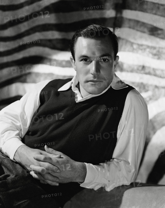 Gene Kelly, 1944.  File Reference # 31386 937