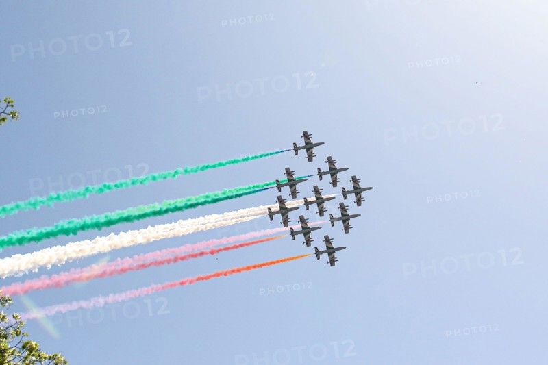 Rome, Italy. 2nd June 2022. Is a national celebration day established to commemorate the birth of the Italian Republic. It is celebrated every year on June 2, the date of the institutional referendum of 1946, with the main celebration taking place in Rome with the show of The Italian Aerobatic Display Team the Frecce Tricolori Credit: Norberto Maccagno/Alamy Live News