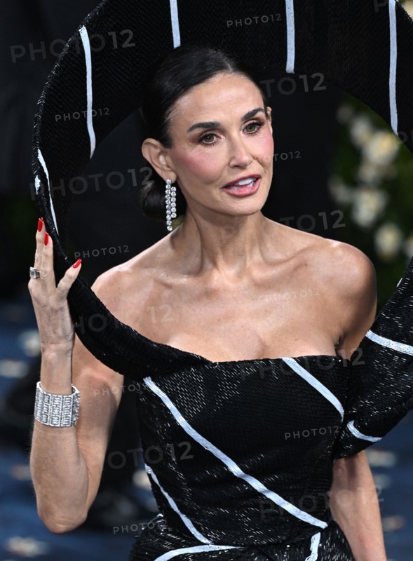 New York, USA. May 5th, 2025. Demi Moore at the 2025 Costume Institute Benefit Gala celebrating the opening of the exhibition Superfine, Tailoring Bla