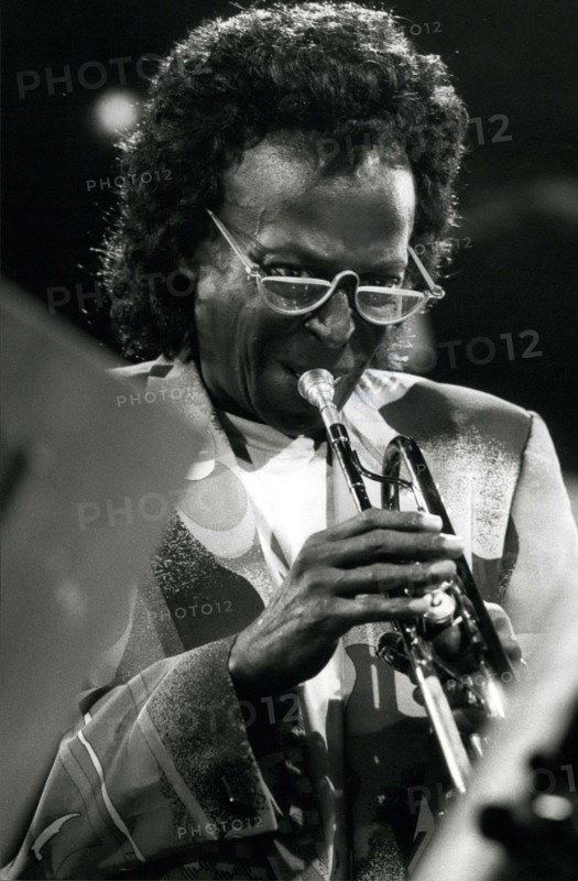 Mar. 31, 2012 - Miles Davis and Quincy Jones at the Montreux Jazz-Festival.: Miles Davis is seen during a concert he gave together with Quincy Jones at the Jazz-Festival in Montreux/Switzerland 8th July. They performed together with the George Gruntz Concert Jazz band and the Gil Evans Orchestra in a big-and of about 50 musicians.