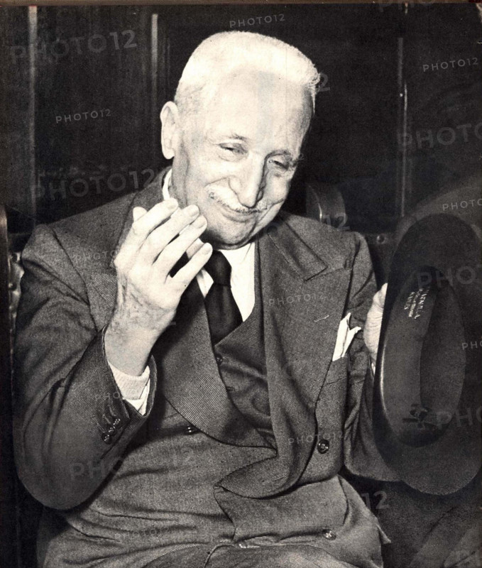 Enrico De Nicola Epoca