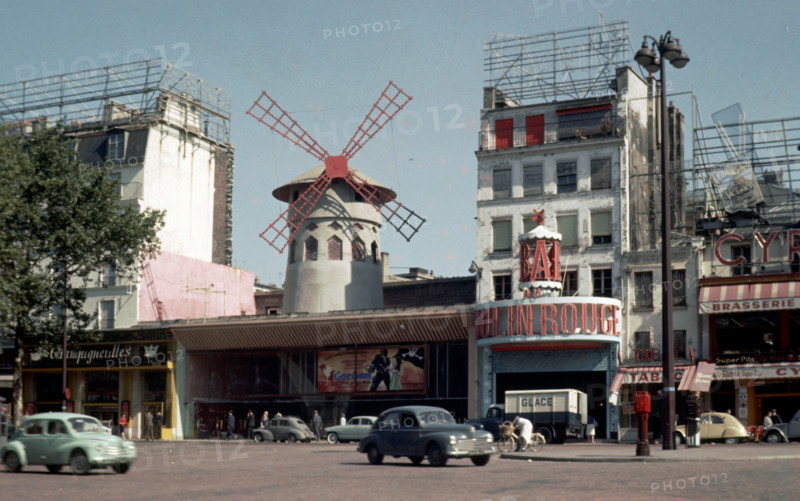 Paris, Moulin Rouge, historisches Foto von 1962