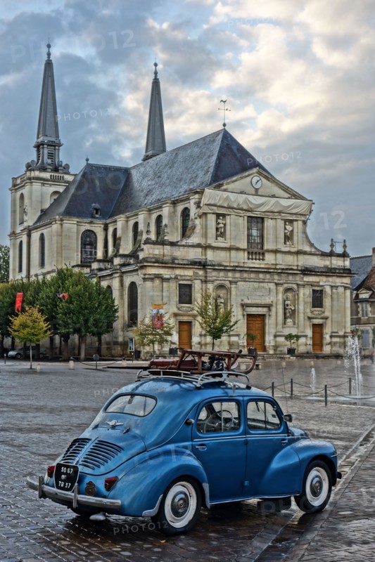 Vintage Renault 4CV motor car, Richelieu, France