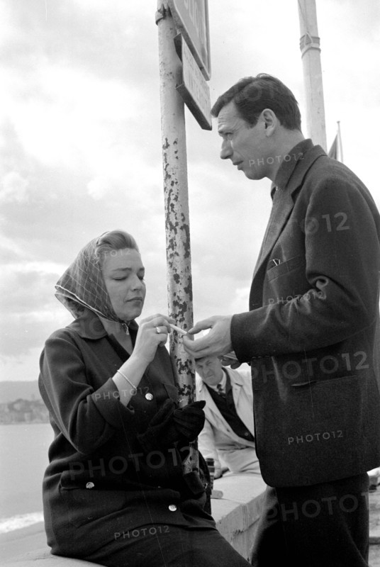 Apr. 17, 2007 - Simone Signoret et Yves Montand Festival de Cannes. Simone Signoret et Yves Montand le 2 mai 1959. Â© JDF / PixPlanete PIXPLANETE...CREDIT: PIXPLANETE-   K55874PP(Credit Image: © Globe Photos/ZUMAPRESS.com)