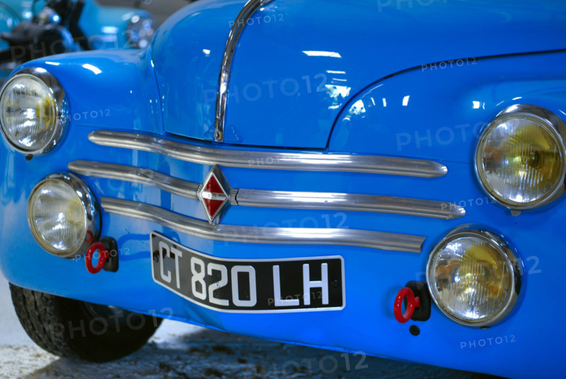 Renault 4CV