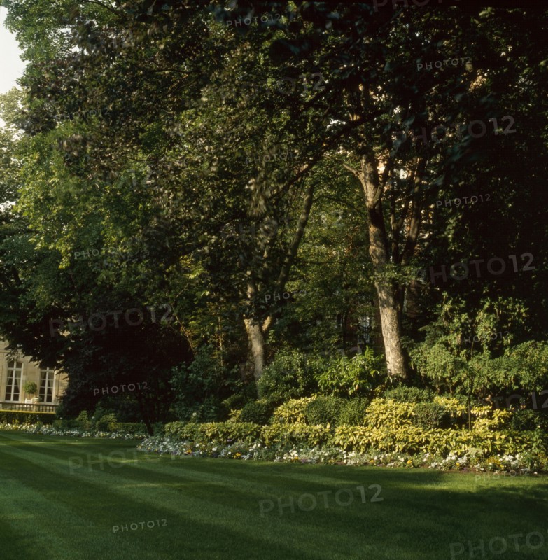 Parc de l'hôtel Matignon à Paris