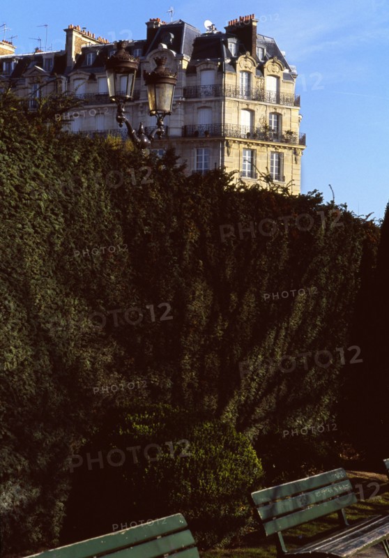 Square de l'Île de France, Paris