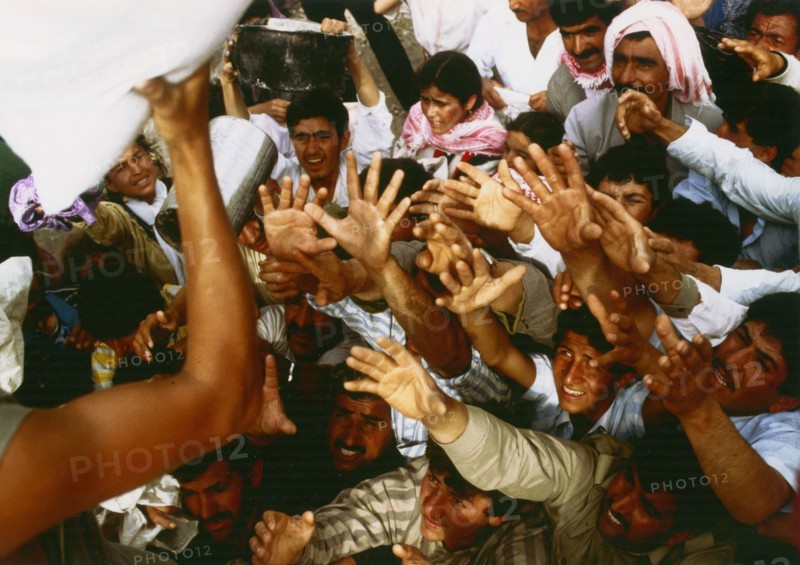 Ravitaillement de la population civile au Kurdistan