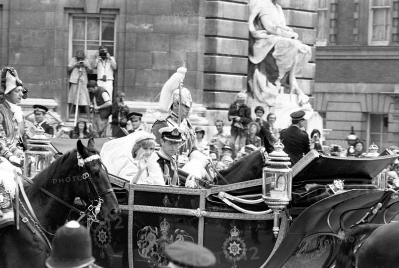 Lady Di and Prince Charles' wedding (1981)