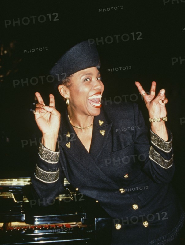 Dee Dee Bridgewater, 1990
