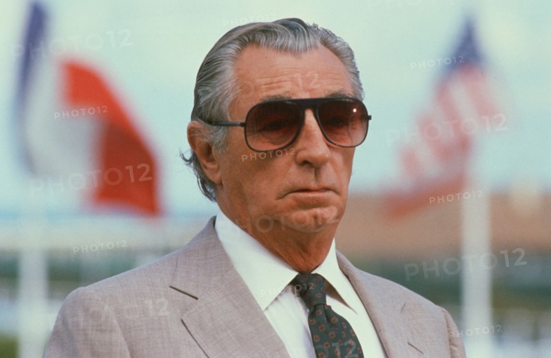 Robert Mitchum, 1989