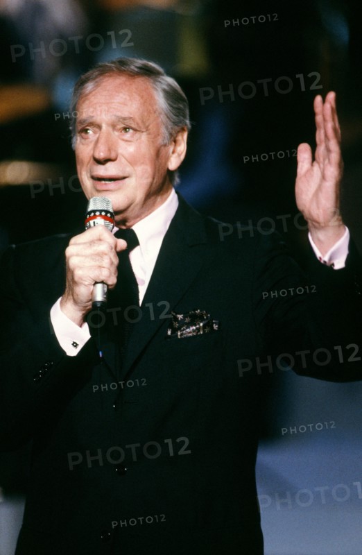 Yves Montand, 1989