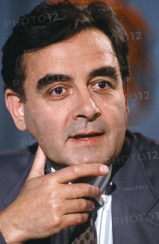 Bernard Pivot, circa 1985