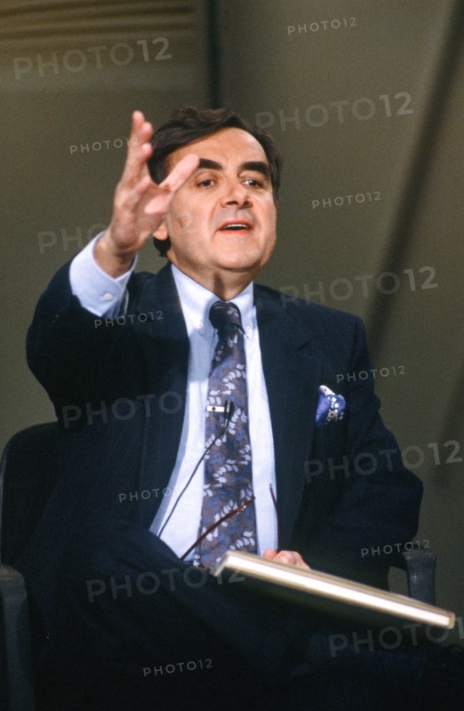 Bernard Pivot, circa 1986