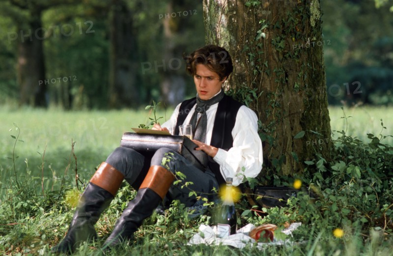 Hugh Grant, 1989