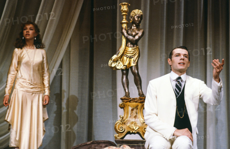 "Léocadia", 1984
