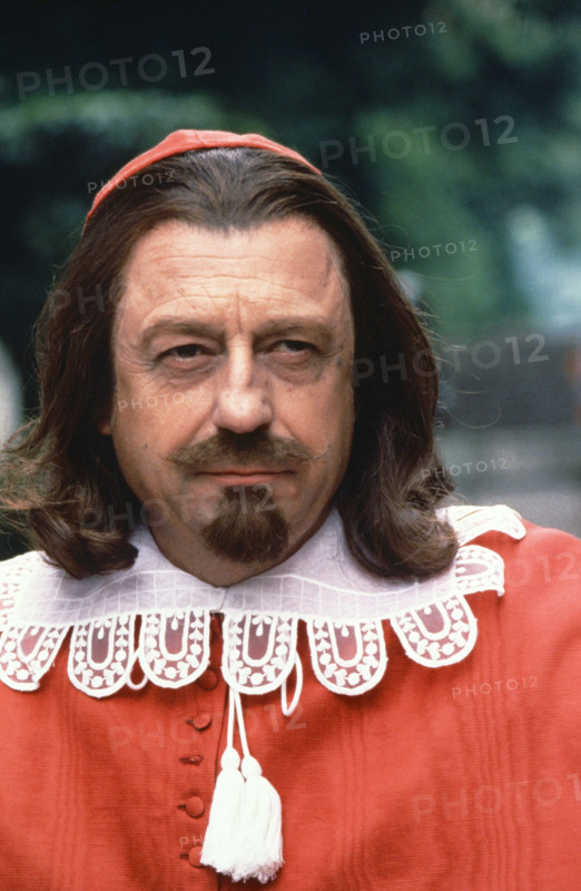 Mazarin (TV series)