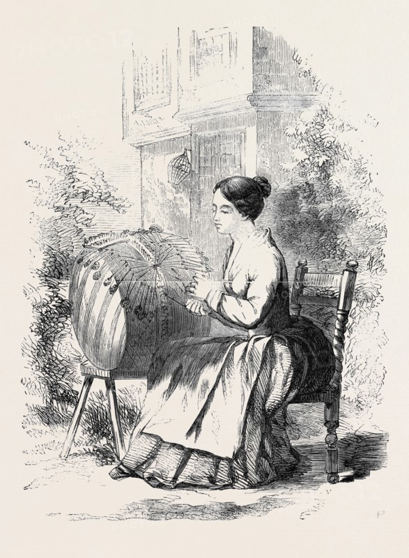 PILLOW LACE WORKING IN BEDFORDSHIRE