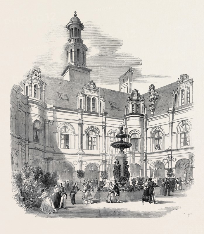 GREAT EXHIBITION FETES AT PARIS, COURTYARD OF LOUIS QUATORZE, AT THE HOTEL DE VILLE, ARRIVAL OF THE LORD MAYOR OF LONDON