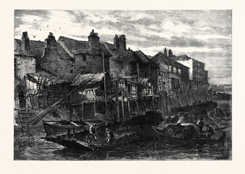 OLD HOUSES AT LAMBETH DEMOLISHED FOR THE SOUTHERN EMBANKMENT OF THE THAMES, LONDON, UK, 1867