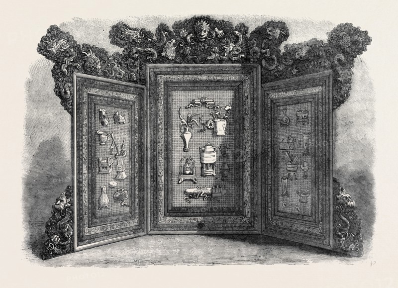 SCREEN IN THE CHINESE COURT, THE INTERNATIONAL EXHIBITION, 1862