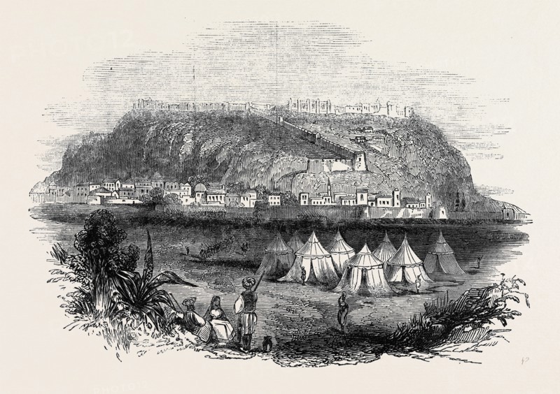 ARRIVAL OF THE OVERLAND MAIL, CAPTURE OF GWALIOR, SIX THOUSAND KILLED AND WOUNDED: GWALIOR, INDIA