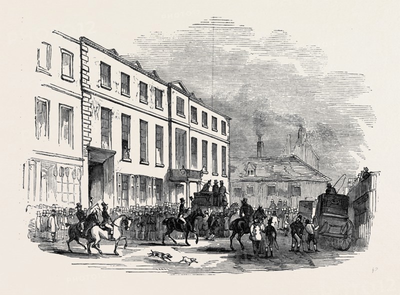 THE GEORGE, PREVIOUS TO THE RACE, NORTHAMTONSHIRE GRAND MILITARY STEEPLE CHASE