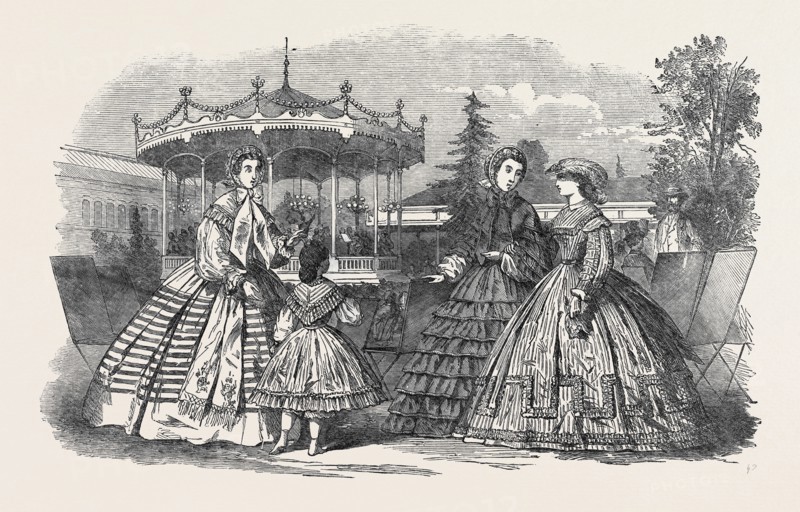 PARIS FASHIONS FOR SEPTEMBER