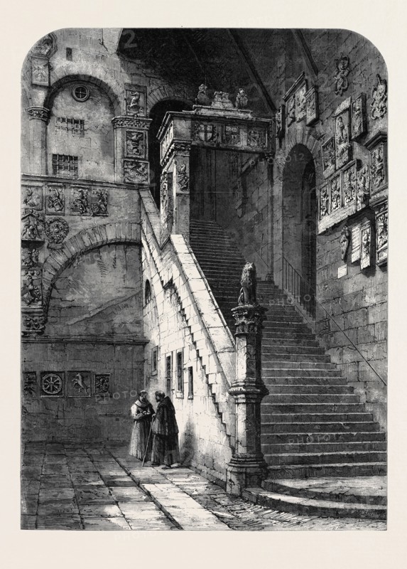 THE OLD BARGELLO FLORENCE.