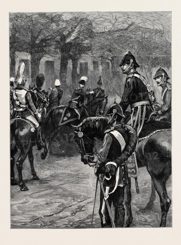 THE ROYAL REVIEW OF THE TROOPS FROM EGYPT, A SKETCH IN THE MALL: "THE QUEEN IS COMING!"