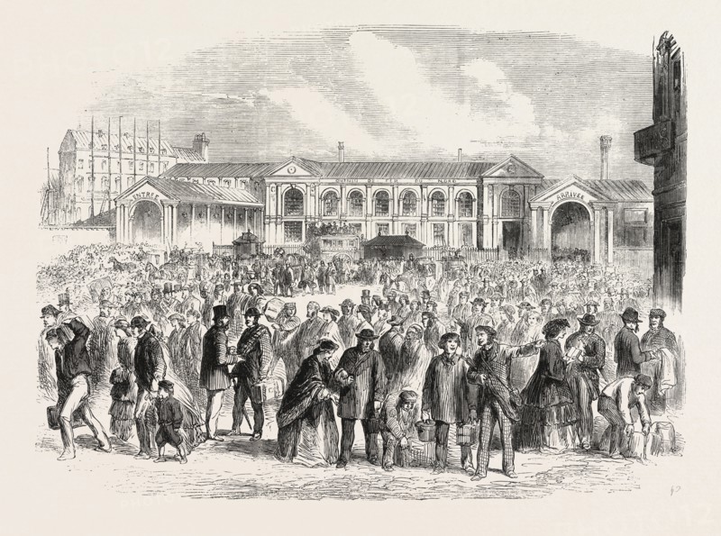 VIEW OF BRITISH EXCURSIONISTS TO PARIS: EXCURSIONISTS LEAVING THE PARIS STATION OF THE GREAT NORTHERN RAILWAY